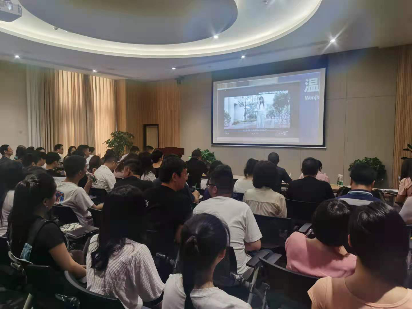 1625208137108569.png 圖片2.png