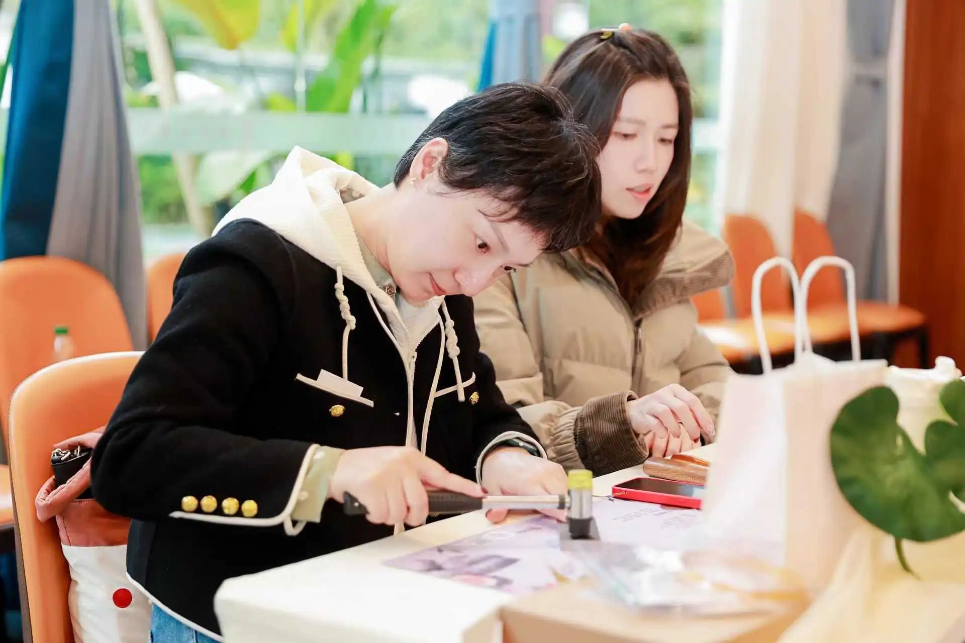 1741659045226261.jpg 8.jpg